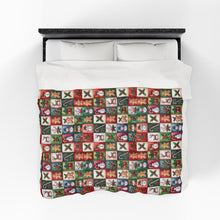 Load image into Gallery viewer, Christmas Patchwork Animals Velveteen Plush Blanket